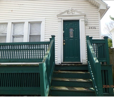 Photo of 2436 N 25th St, Milwaukee, WI 53206 (MLS # 1974500)