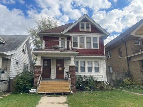 Photo of 2642 N 51st St, Milwaukee, WI 53210 (MLS # 1940518)