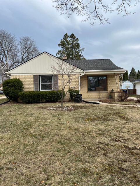 Photo of 7822 W Oklahoma Ave, West Allis, WI 53219 (MLS # 1955891)
