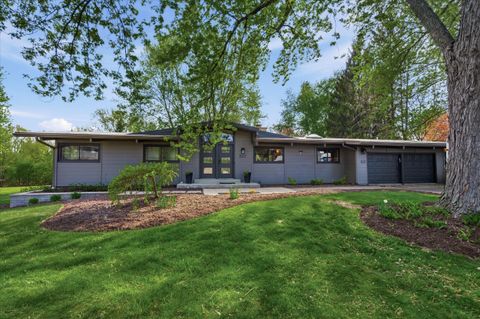 Photo of 8221 Fairmont Ln, Greendale, WI 53129 (MLS # 1961833)