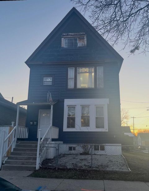 Photo of 1505 S 8th St, Milwaukee, WI 53204 (MLS # 1955019)