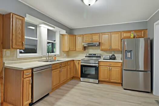 Pleasant Prairie, Wisconsin 53142, United States, 3 Bedrooms Bedrooms, ,2 BathroomsBathrooms,Residential,Active,189532