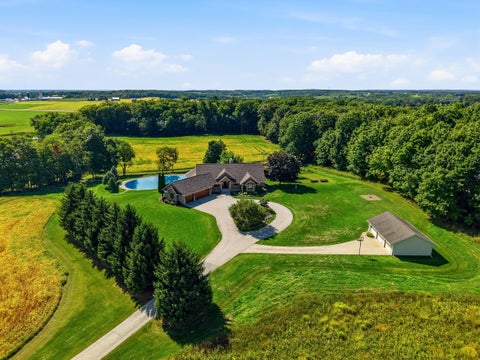 Photo of N9541 Buck Tail Run, Herman, WI 53020 (MLS # 1980537)
