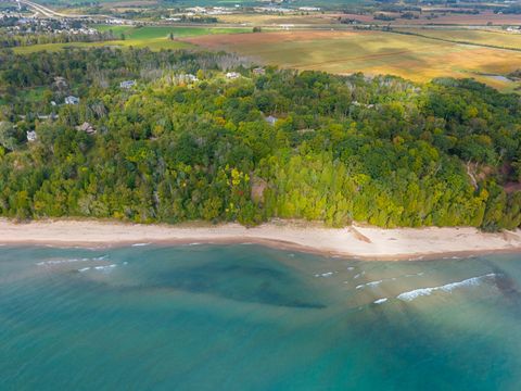 Photo of Lt10 E Norport Dr, Port Washington, WI 53074 (MLS # 1937165)