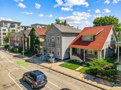Photo of 1522 N Van Buren St, Milwaukee, WI 53202 (MLS # 1935630) Photo of 1522 N Van Buren St, Milwaukee, WI 53202 (MLS # 1935630)