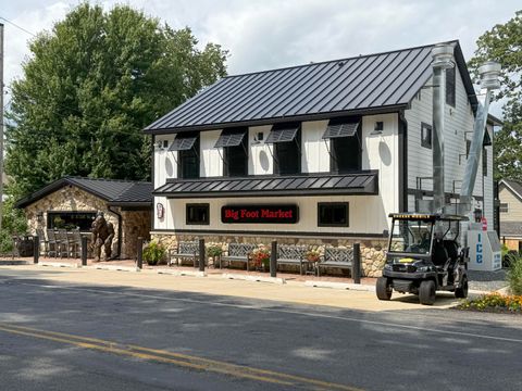 Photo of W4724 S Lakeshore Dr, Linn, WI 53125 (MLS # 1945211)