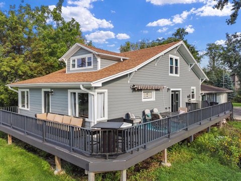 Photo of N3149 Daffodil Rd, Lake Geneva, WI 53147 (MLS # 1979025)