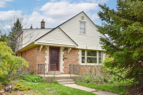 Photo of 3170 N Humboldt Blvd, Milwaukee, WI 53212 (MLS # 1961083)