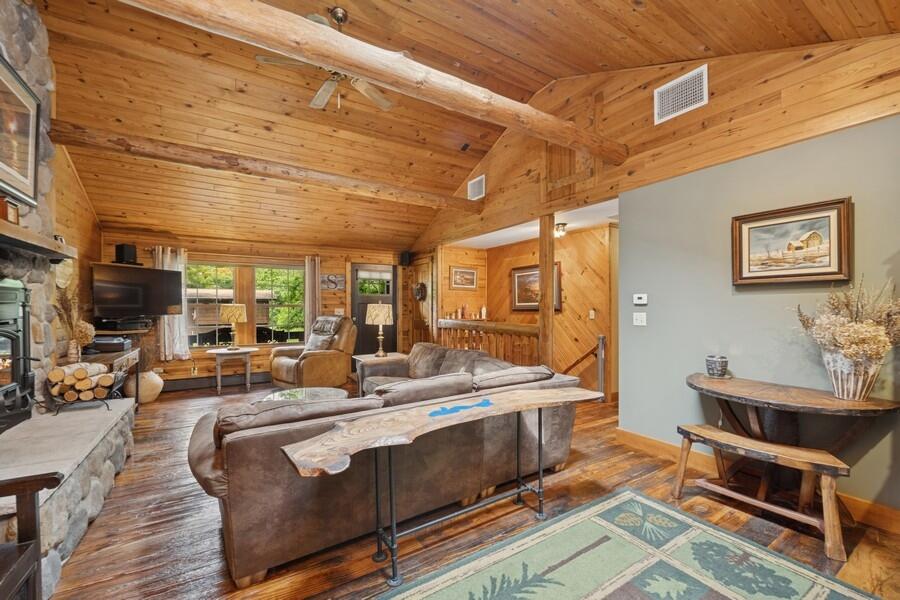 Linn, Wisconsin 53147, United States, 4 Bedrooms Bedrooms, ,2 BathroomsBathrooms,Residential,Active,146821