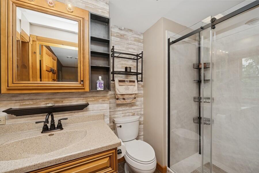 Linn, Wisconsin 53147, United States, 4 Bedrooms Bedrooms, ,2 BathroomsBathrooms,Residential,Active,146821