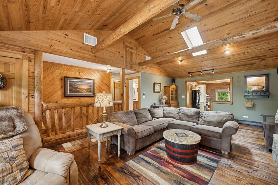 Linn, Wisconsin 53147, United States, 4 Bedrooms Bedrooms, ,2 BathroomsBathrooms,Residential,Active,146821