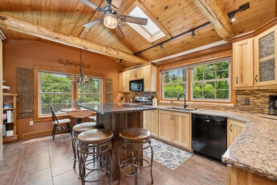 Linn, Wisconsin 53147, United States, 4 Bedrooms Bedrooms, ,2 BathroomsBathrooms,Residential,Active,146821