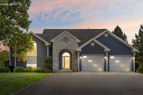 Photo of 28827 Kramer Dr, Waterford, WI 53185 (MLS # 1984140)