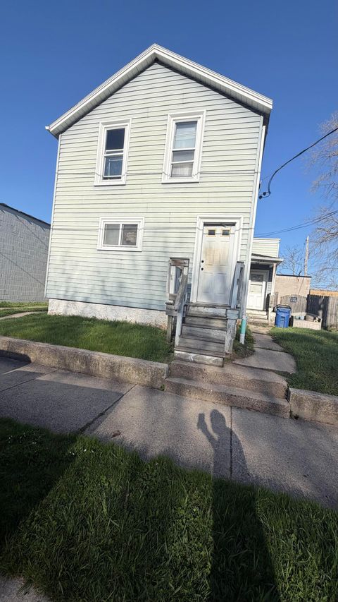 Photo of 1245 Superior St, Racine, WI 53405 (MLS # 1961967)