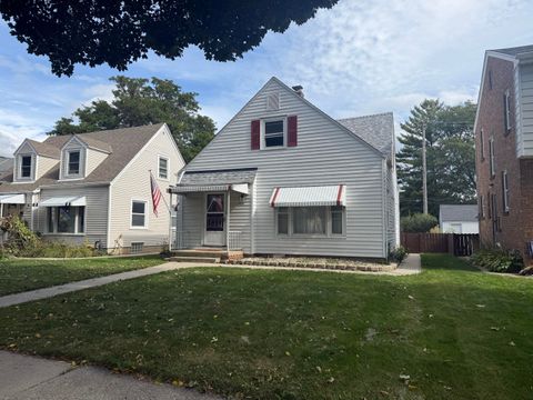 Photo of 3018 N 77th St, Milwaukee, WI 53222 (MLS # 1938501)