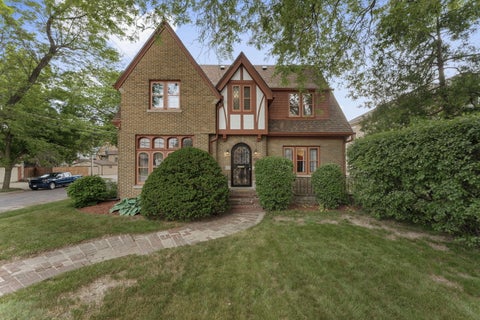 Photo of 3303 N Sherman Blvd, Milwaukee, WI 53216 (MLS # 1979331)
