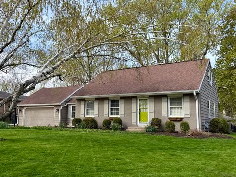 Photo of 1245 N 121st St, Wauwatosa, WI 53226 (MLS # 1959669)