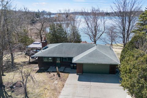 Photo of 151 E Shore Dr, Random Lake, WI 53075 (MLS # 1955120)