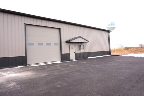 Photo of 733 Maritime Dr, Port Washington, WI 53074 (MLS # 1929495)