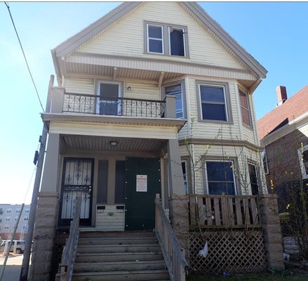 323 W CHAMBERS ST, MILWAUKEE, WI 53212 - Image f351aedbe7dc39f6bcbe8ba3f6d59ce0/107042882