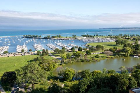 Photo of 1660 N Prospect Ave, Milwaukee, WI 53202 (MLS # 1954251)