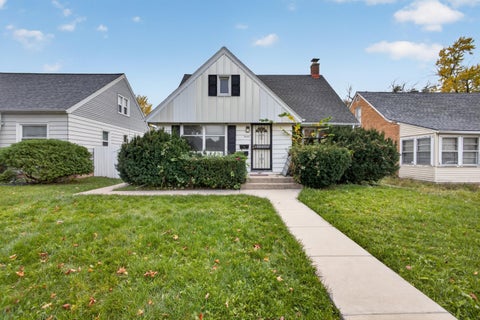 Photo of 4323 N 53rd St, Milwaukee, WI 53216 (MLS # 1986432)