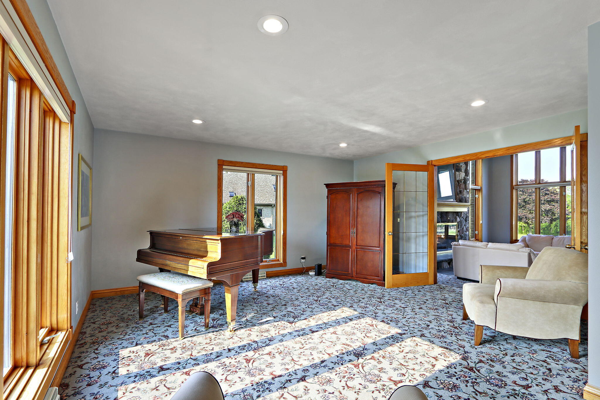 Kenosha, Wisconsin 53144, United States, 3 Bedrooms Bedrooms, ,4 BathroomsBathrooms,Residential,Active,149547