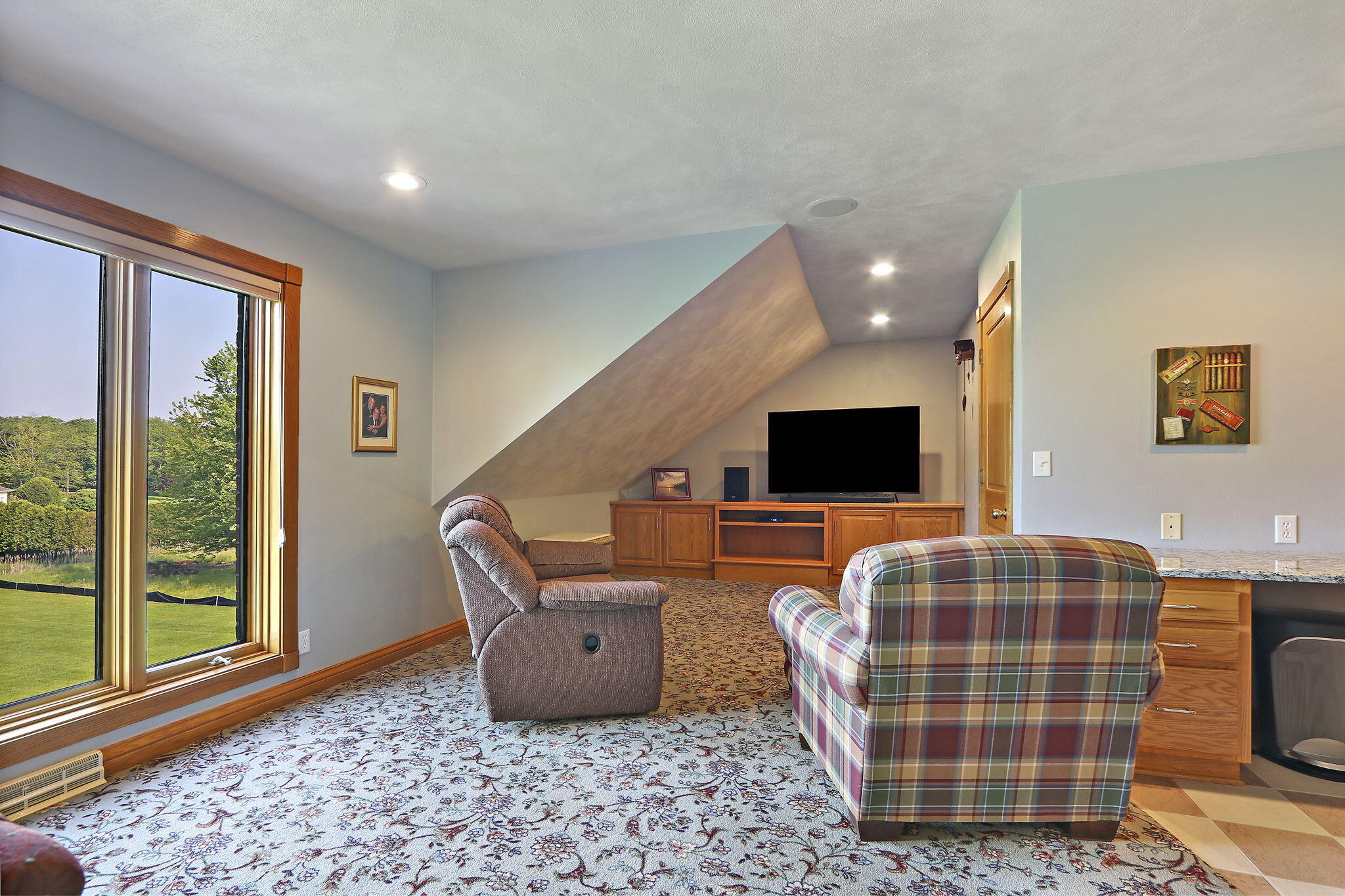 Kenosha, Wisconsin 53144, United States, 3 Bedrooms Bedrooms, ,4 BathroomsBathrooms,Residential,Active,149547