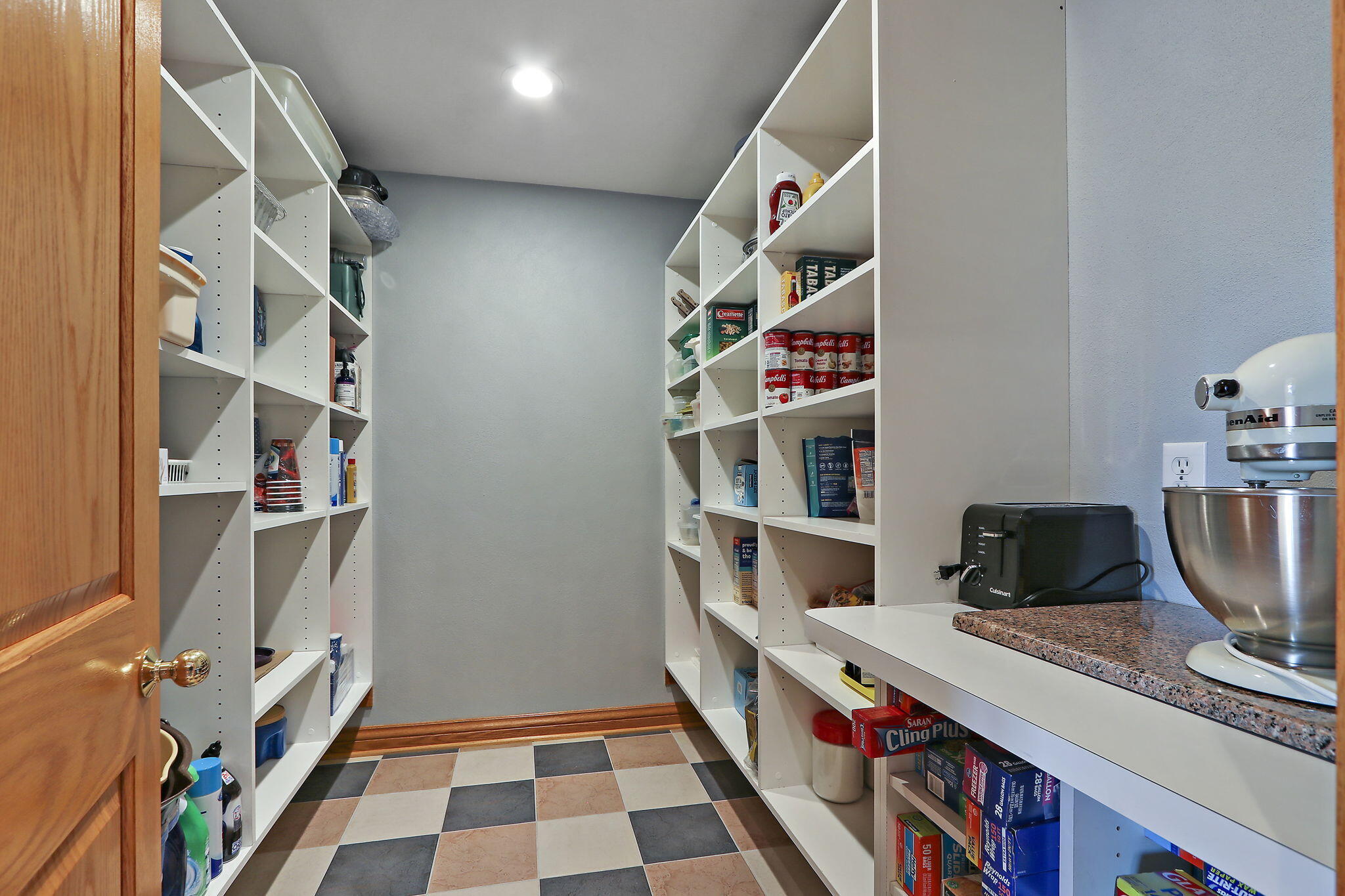 Kenosha, Wisconsin 53144, United States, 3 Bedrooms Bedrooms, ,4 BathroomsBathrooms,Residential,Active,149547