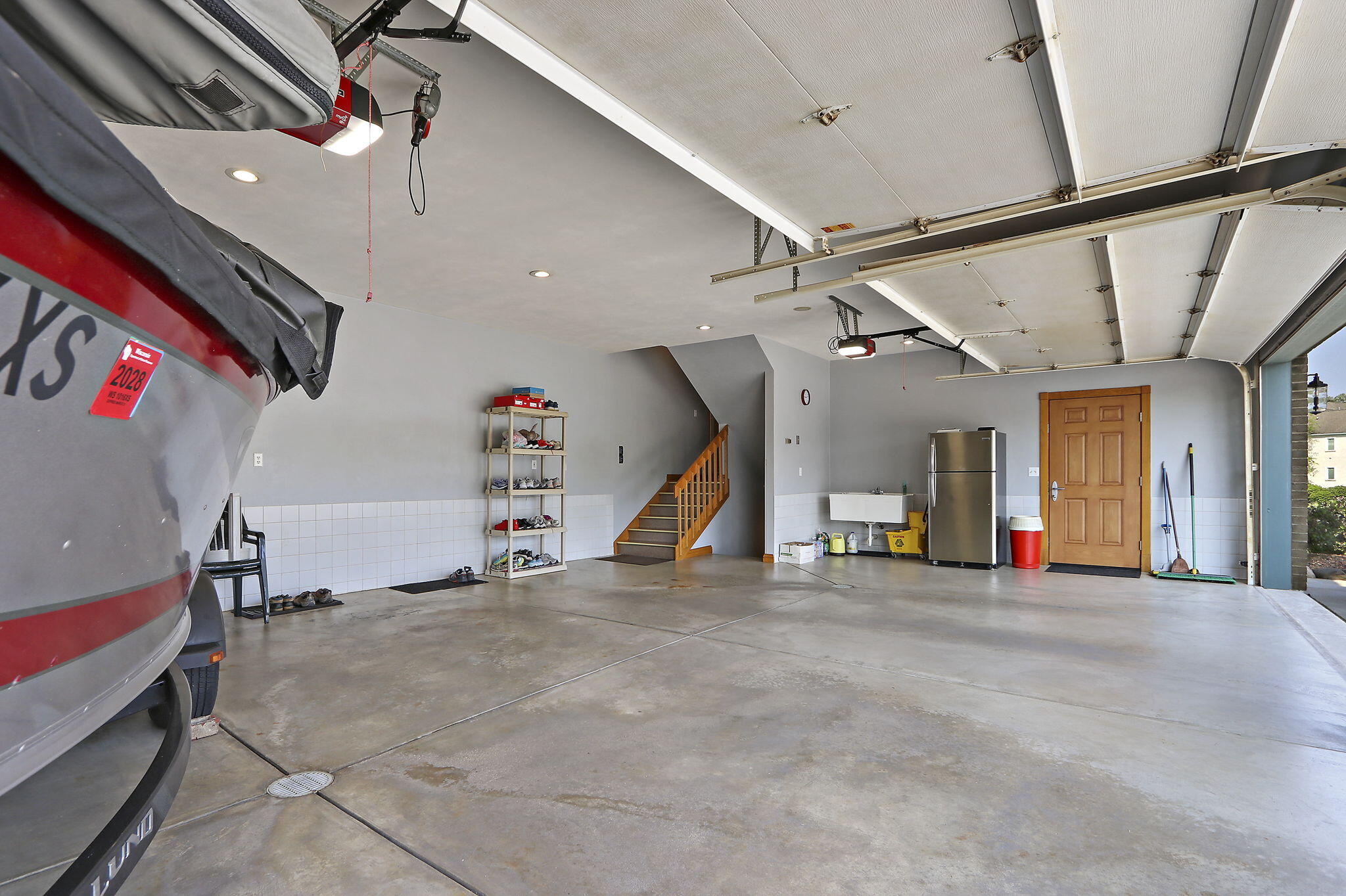 Kenosha, Wisconsin 53144, United States, 3 Bedrooms Bedrooms, ,4 BathroomsBathrooms,Residential,Active,149547