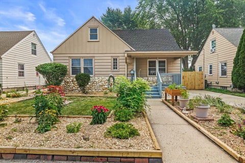 Photo of 7927 23rd Ave, Kenosha, WI 53143 (MLS # 1972191)