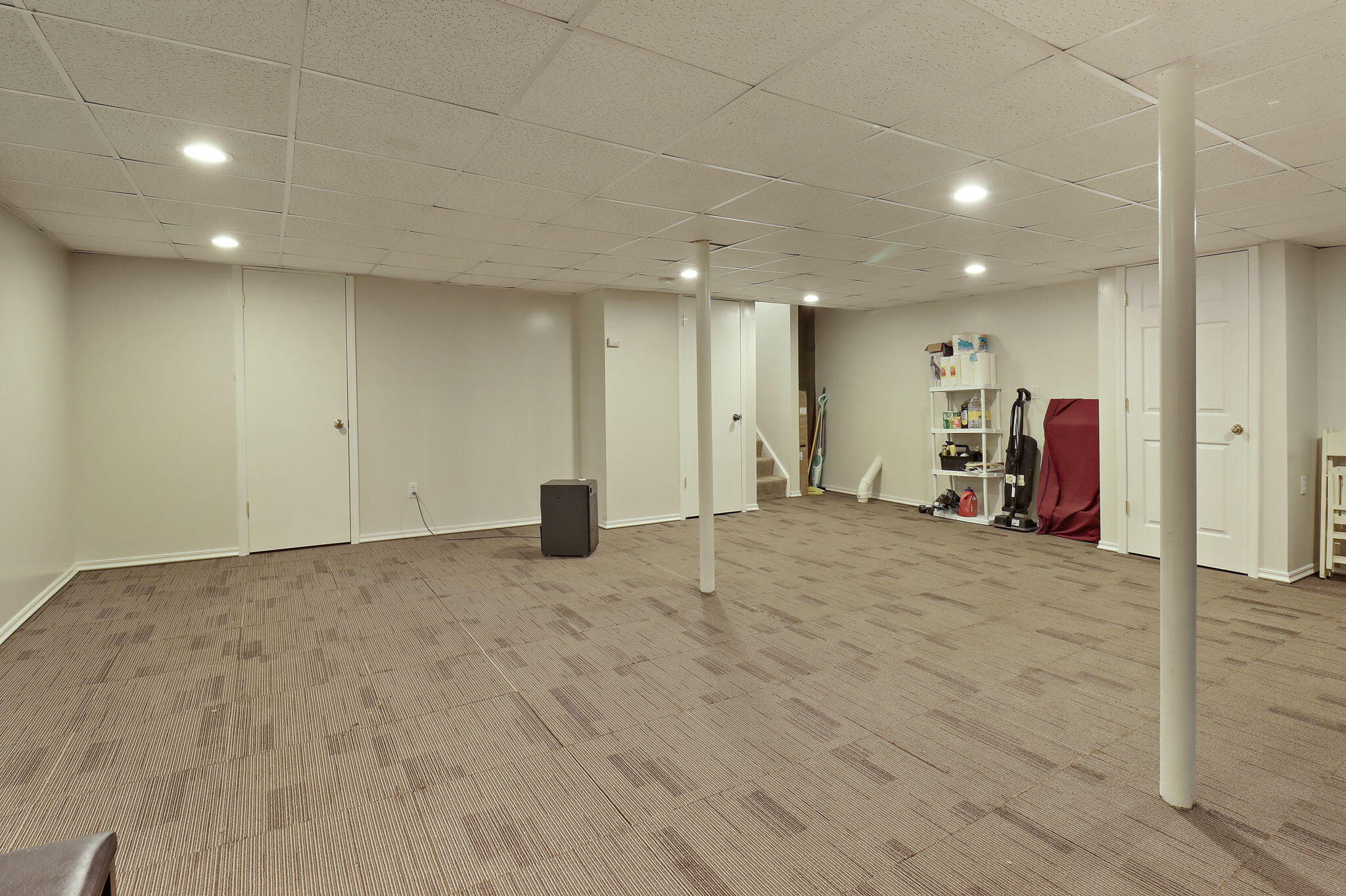 Kenosha, Wisconsin 53142, United States, 4 Bedrooms Bedrooms, ,5 BathroomsBathrooms,Residential,Active,171020