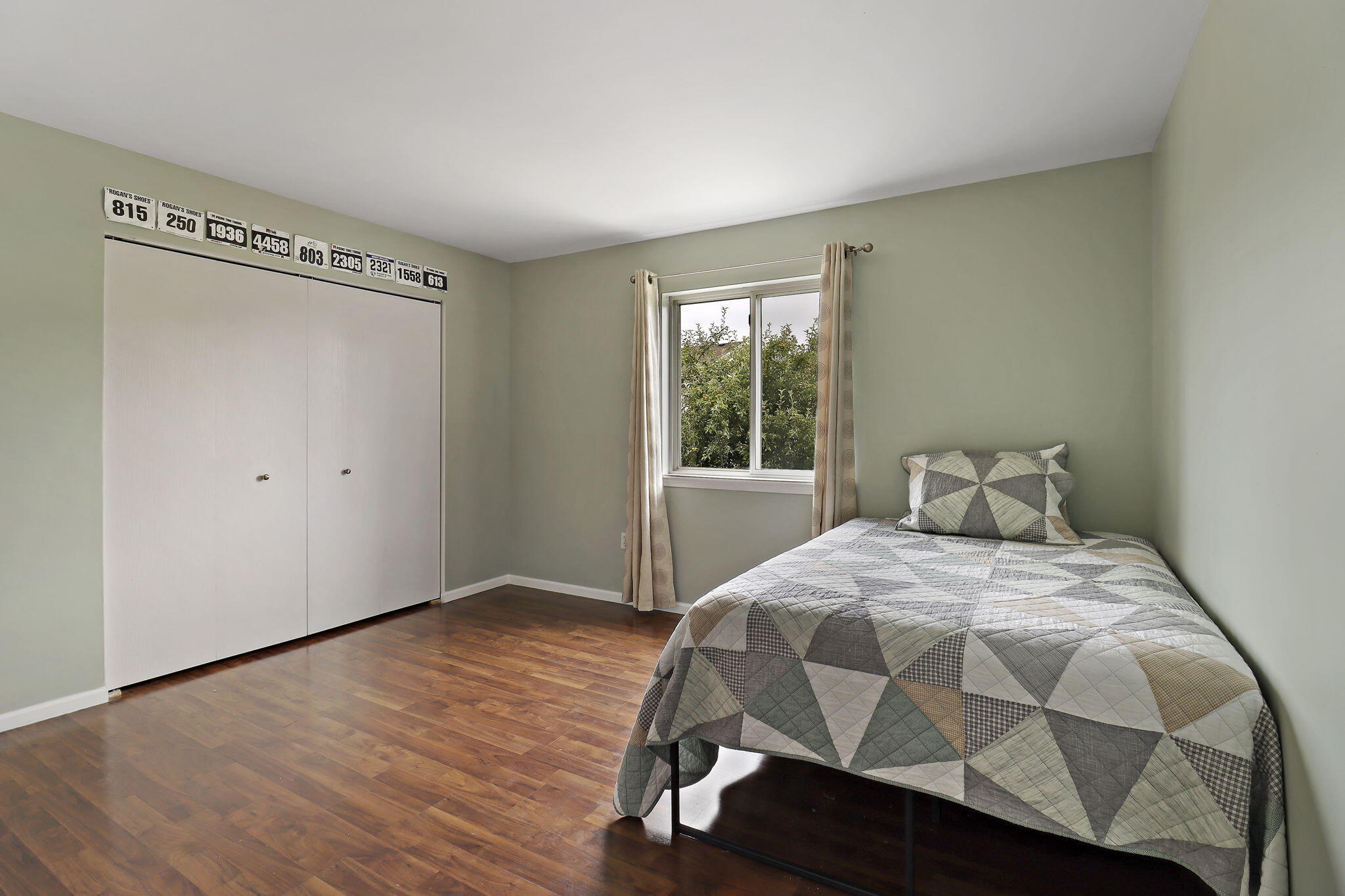 Kenosha, Wisconsin 53142, United States, 4 Bedrooms Bedrooms, ,5 BathroomsBathrooms,Residential,Active,171020