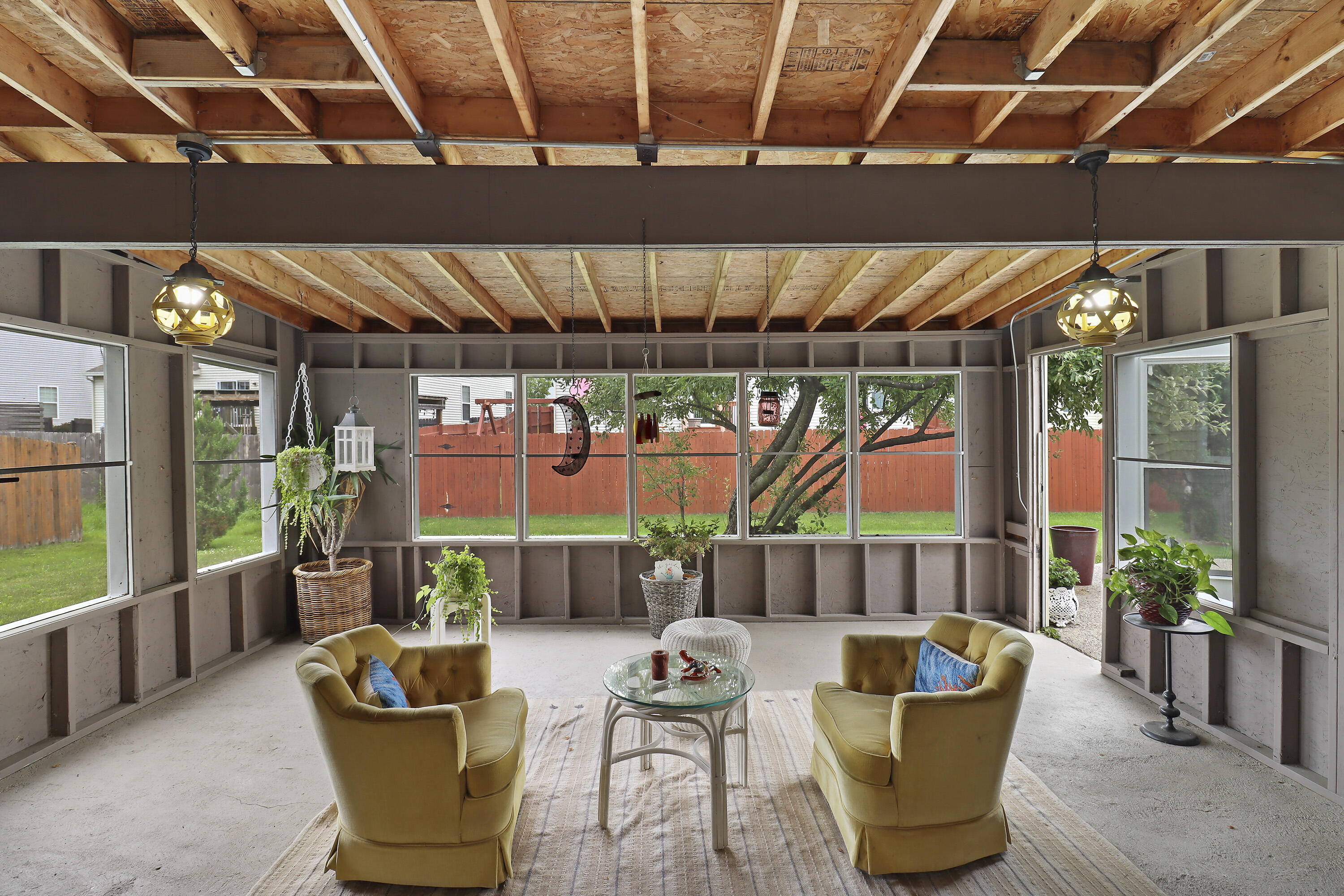 Kenosha, Wisconsin 53142, United States, 4 Bedrooms Bedrooms, ,5 BathroomsBathrooms,Residential,Active,171020