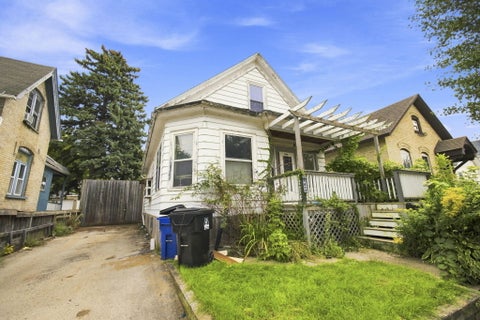 Photo of 1813 N Wisconsin St, Racine, WI 53402 (MLS # 1979719)