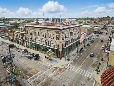 Photo of 804 Jay St, Manitowoc, WI 54220 (MLS # 1979993)