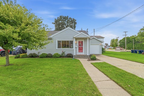 Photo of 308 Main St, Horicon, WI 53032 (MLS # 1979888)