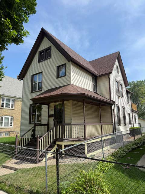 Photo of 2328 N 9th St, Milwaukee, WI 53206 (MLS # 1977439)