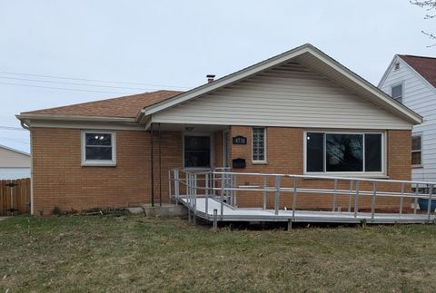 Photo of 4738 S 26th St, Milwaukee, WI 53221 (MLS # 1955982)