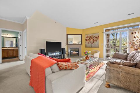 Photo of 13050 W Bluemound Rd, Elm Grove, WI 53122 (MLS # 1959307)