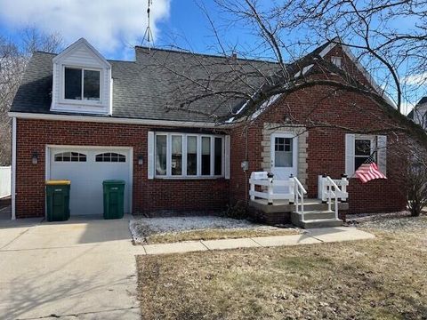 Photo of 512 S Main St, Saukville, WI 53080 (MLS # 1951393)