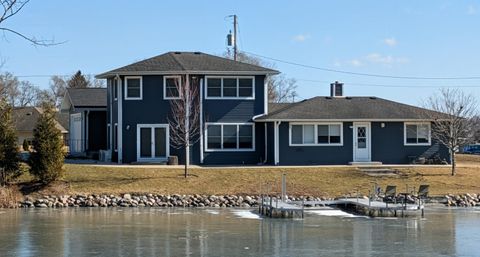 Photo of 21943 116th St, Salem Lakes, WI 53104 (MLS # 1952620)