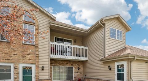 Photo of 3620 E Barbara Ct, Oak Creek, WI 53154 (MLS # 1916665)