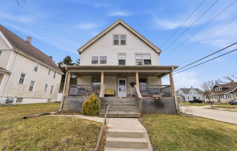 Photo of 1601 S 85th St, West Allis, WI 53214 (MLS # 1955552)