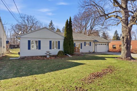 Photo of 175 N Dries St, Saukville, WI 53080 (MLS # 1952394)