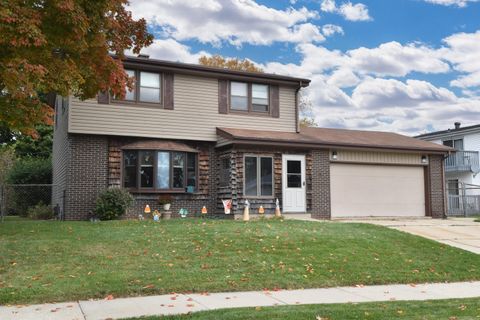 Photo of 8608 Westbrook Dr, Sturtevant, WI 53177 (MLS # 1941148) Photo of 8608 Westbrook Dr, Sturtevant, WI 53177 (MLS # 1941148)