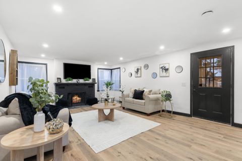 Photo of W156N8813 Pilgrim Rd, Menomonee Falls, WI 53051 (MLS # 1946900)