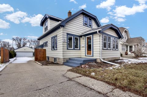 Photo of 323 S 78th St, Milwaukee, WI 53214 (MLS # 1947277)