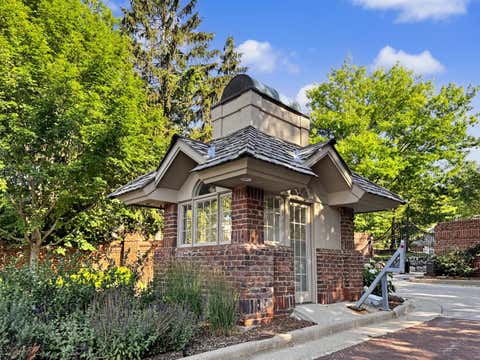 Photo of 530 Park Cir, Elm Grove, WI 53122 (MLS # 1972328)