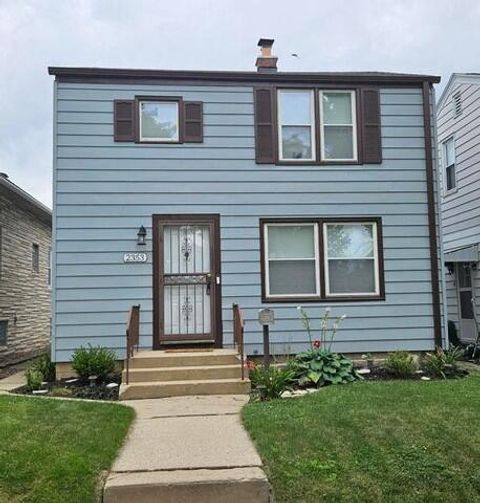 Photo of 2353 S 77th St, West Allis, WI 53219 (MLS # 1956135)